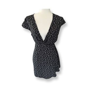 John Galt summer dress.

Ties in the back.